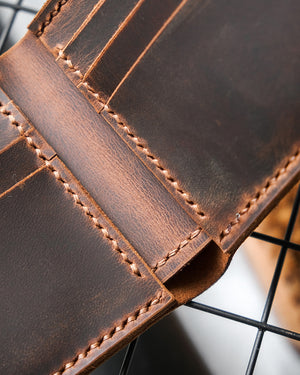 Dogaart bifold classic for mens personalized gift brown crazy leather interior detail macro close-up view