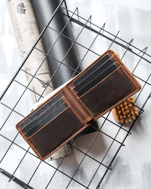 Dogaart bifold classic for mens brown crazy leather wallet capacity interior view showing compartment space