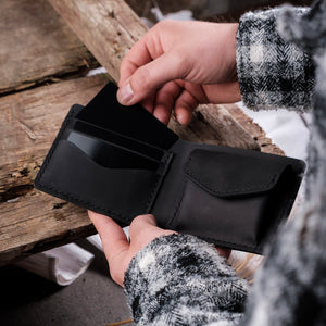 Dogaart Rio for mens gift black crazy leather wallet card slots usage view demonstrating card storage